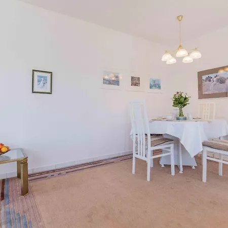 Haus Zum Haus Zum Whg 2.2 Apartmán *